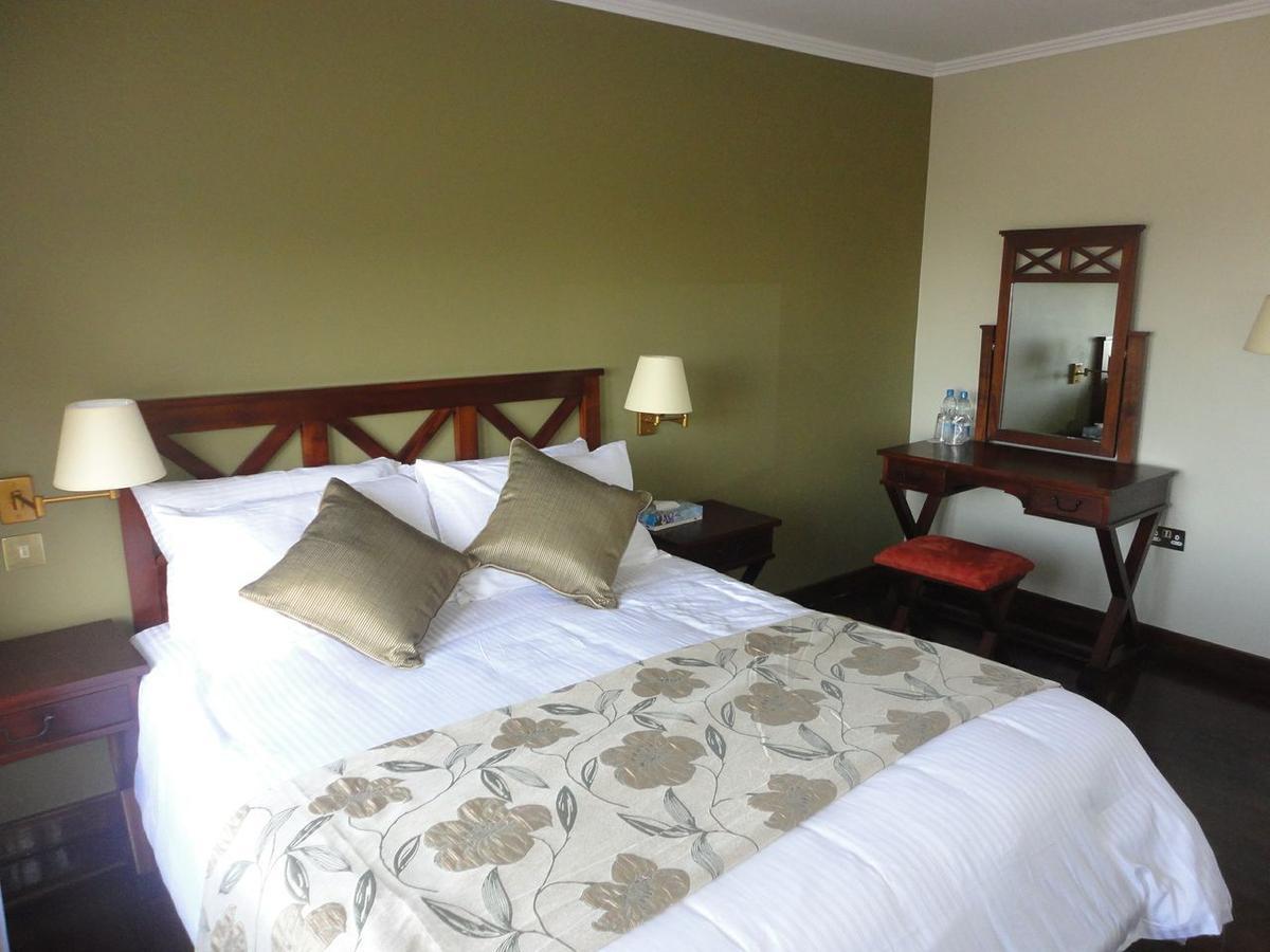 Treetops Mweiga Rum bild